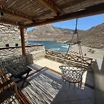 Paradise Hotel