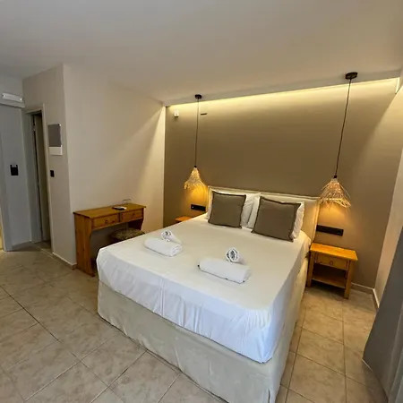 Paradise 3*