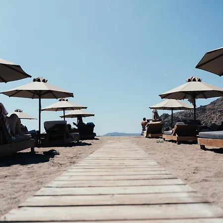 Paradise Hotel