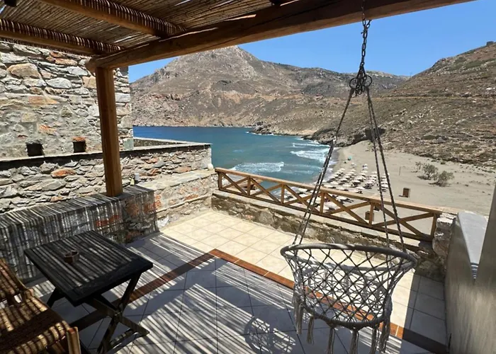 Paradise Hotel