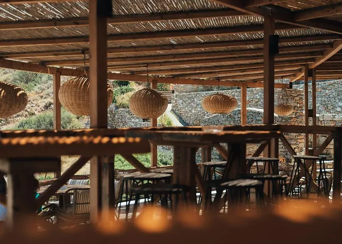 Paradise 3* Marmari (Lakonia)